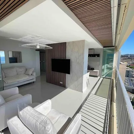 Vue Exceptionnelle, Unique De Luxe